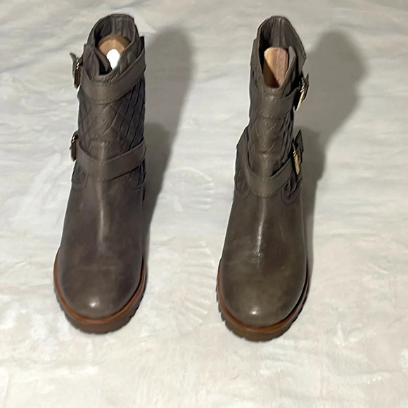 Kate Spade Samara Mousse Leather Boots Grey size 9.5M - Picture 1 of 6
